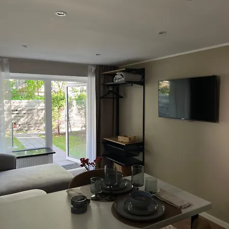 Cozy In Kadriorg 塔林