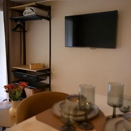 Апартаменты Cozy In Kadriorg Таллин